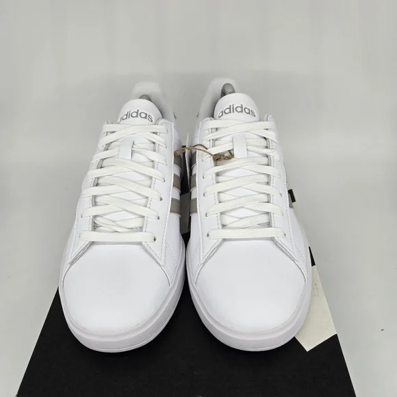 adidas Womwn's Grand Court White Platinum Metallic Tennis Shoes GW9215 Size 6.5 - Picture 2 of 8
